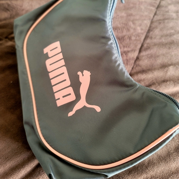 Puma Women's Mini Nylon Purse Bag - Picture 4 of 15